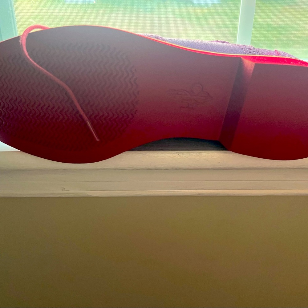 Women’s Cole Haan loafers purple/pink size 10 never worn. - Picture 2 of 2